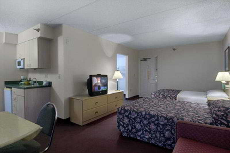 Magnuson Hotel Clearwater Beach Rum bild